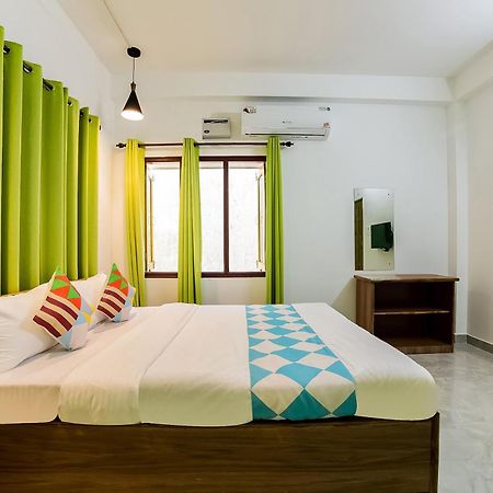 Hotel O Khan Basera Khandagiri Exteriör bild