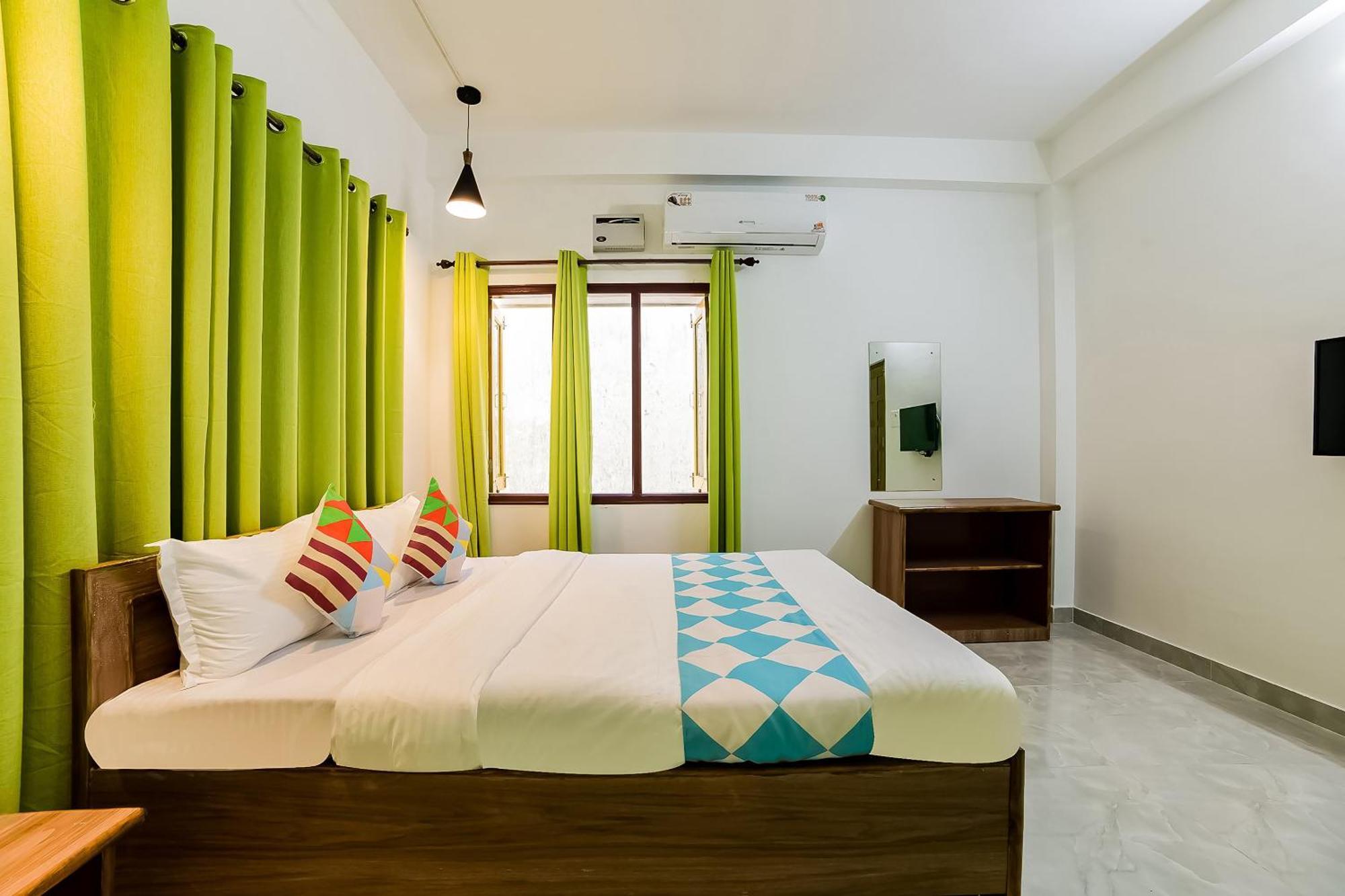 Hotel O Khan Basera Khandagiri Exteriör bild